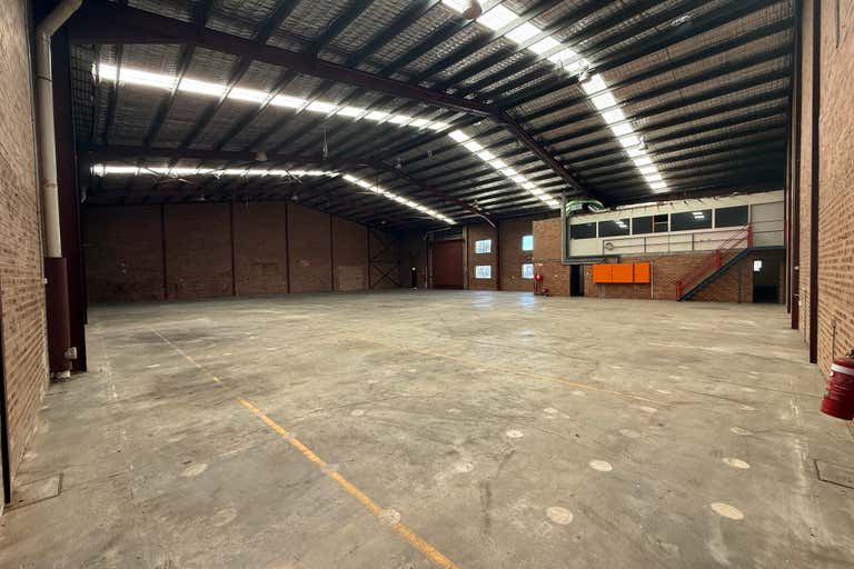 4-16 Alfred Road Chipping Norton NSW 2170 - Image 2