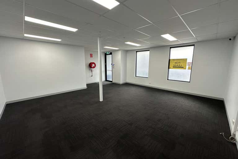 4-39 Wharf Rd Port Melbourne VIC 3207 - Image 4