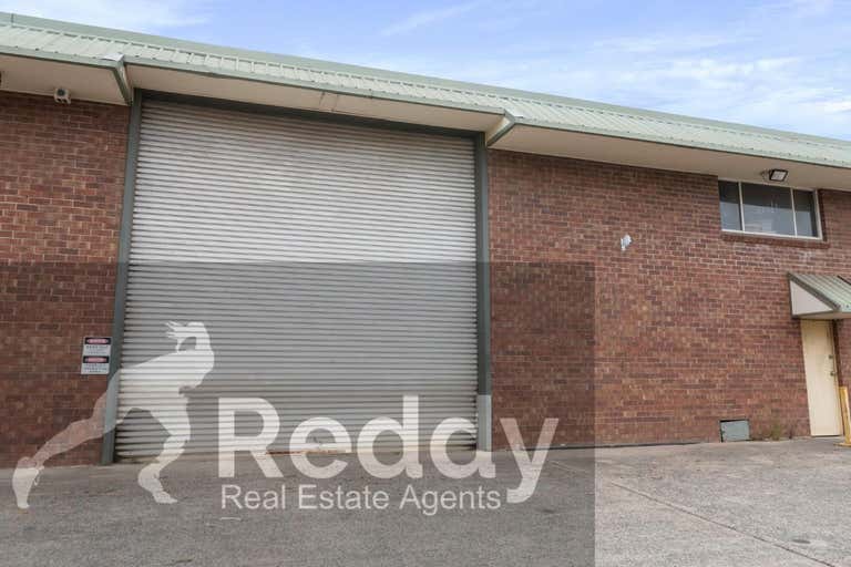 4/113 Airds Rd Minto NSW 2566 - Image 2