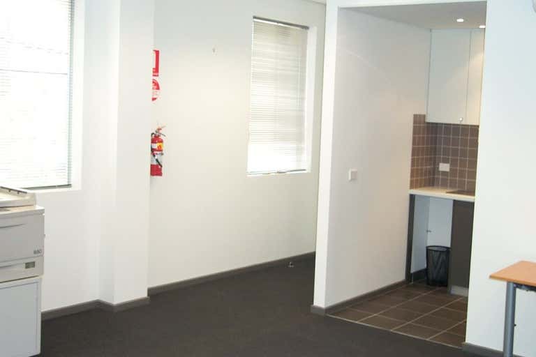 Suite 4, 1 Grattan Street Prahran VIC 3181 - Image 3