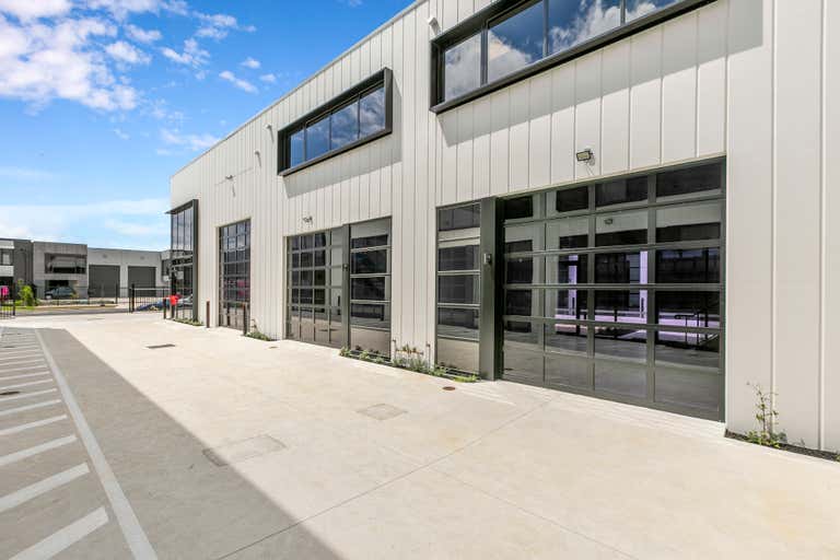 Unit 6/25 Robbins Circuit Williamstown North VIC 3016 - Image 2