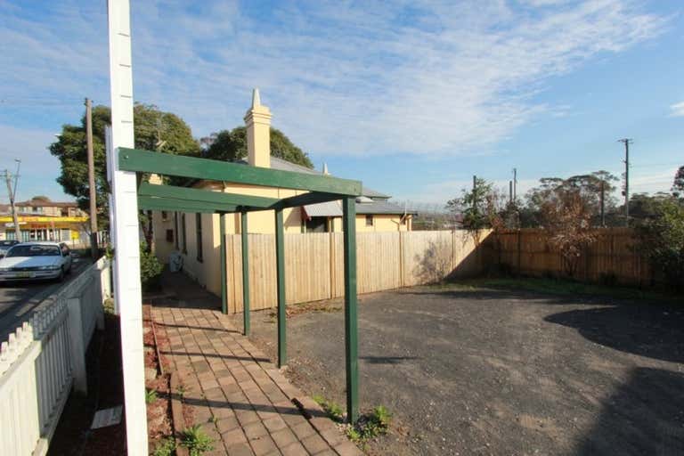 "The Station Masters Cottage", 2 Mount Druitt Road Mount Druitt NSW 2770 - Image 2