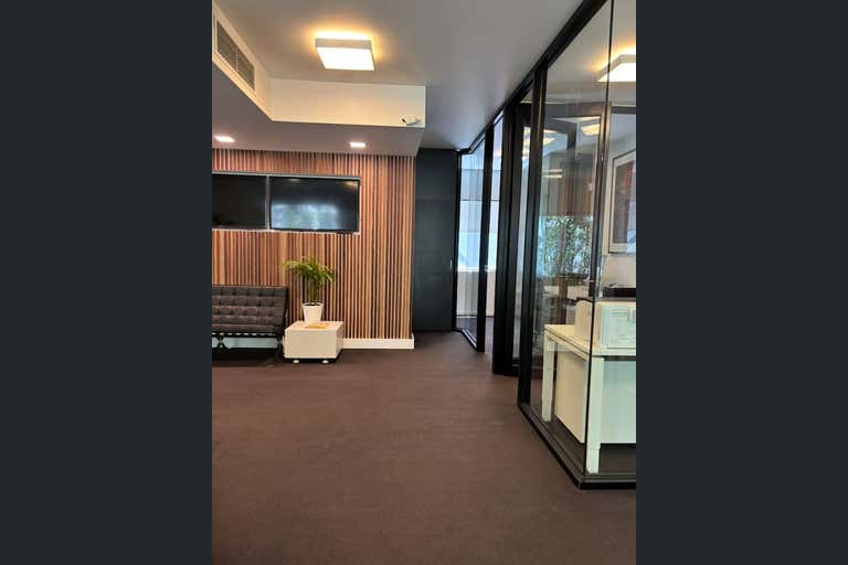 Suite 39, 209 Toorak Road South Yarra VIC 3141 - Image 4