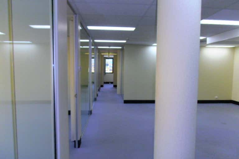 Suite 2.02, 107-109 Mann Street Gosford NSW 2250 - Image 4