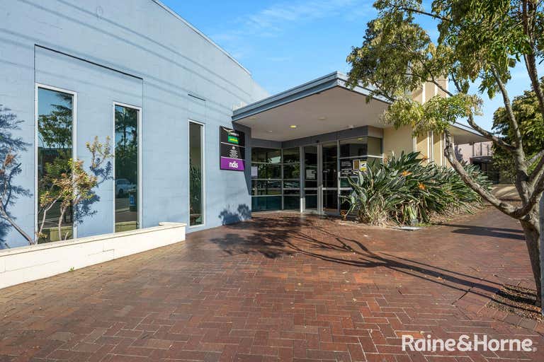 4 Lawrence Avenue Nowra NSW 2541 - Image 4