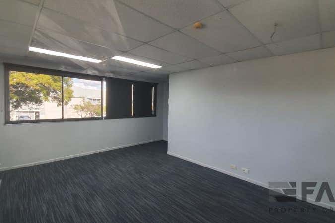 Unit  1, 471 Tufnell Road Banyo QLD 4014 - Image 4