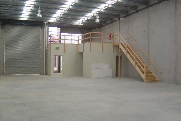 1-7, 6 Torca Terrace Mornington VIC 3931 - Image 3