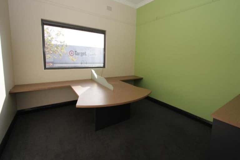 suite 2, 199 Baylis Street Wagga Wagga NSW 2650 - Image 2