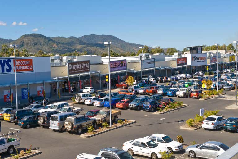 Red Hill Homemaker Centre, 2 & 3, 404-434 YAAMBA ROAD Norman Gardens QLD 4701 - Image 2