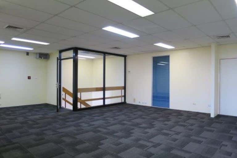 10a LEASED, 4 Gladstone Road Castle Hill NSW 2154 - Image 4