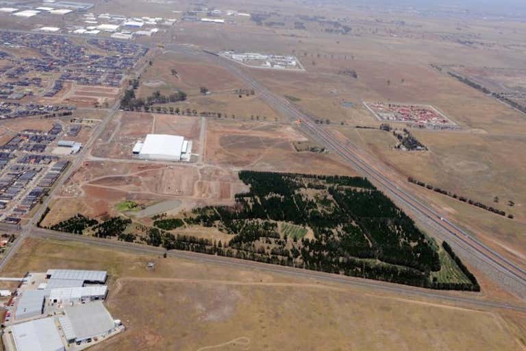 Orbis Business Park, 165 - 211 Robinsons Road Ravenhall VIC 3023 - Image 4