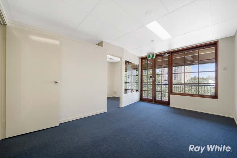 Unit 14/6 Vanessa Boulevard Springwood QLD 4127 - Image 4