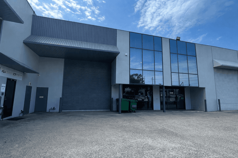 Unit 5, 1-3 Whyalla Place Prestons NSW 2170 - Image 1