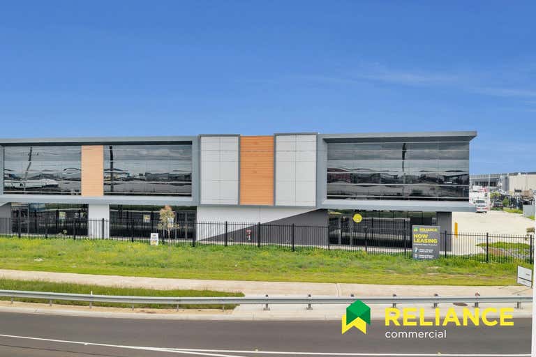 2/3 Amherst Drive Truganina VIC 3029 - Image 2