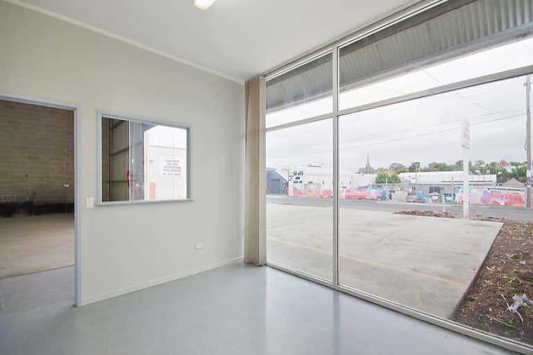 18 Autumn Street Geelong West VIC 3218 - Image 2