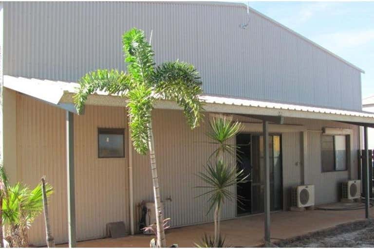 4/8 De Castilla Street Broome WA 6725 - Image 2