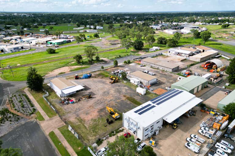 7, 7A & 7B Douglas Street Emerald QLD 4720 - Image 3