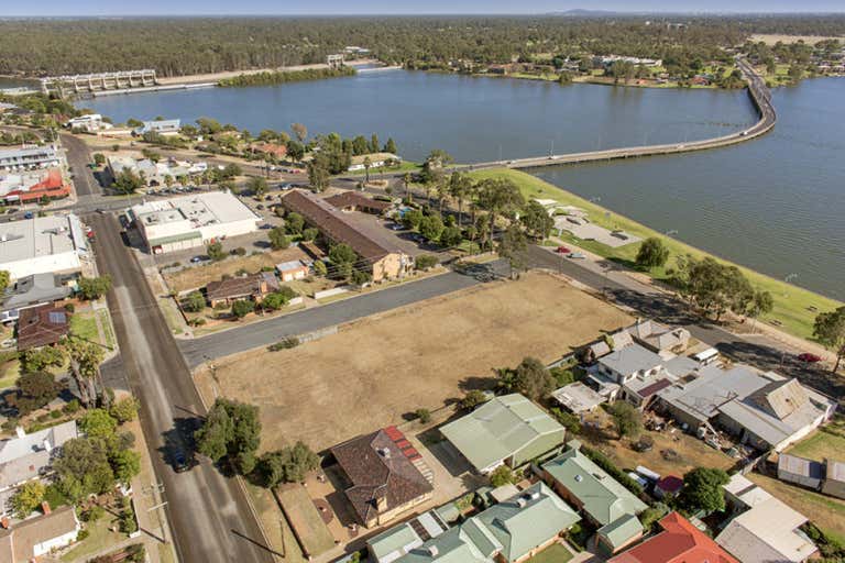 9-11 Hunt Street Yarrawonga VIC 3730 - Image 2