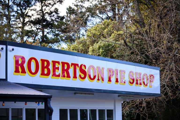 The Robertson Pie Shop, 4400 Illawarra Highway, Robertson, NSW 2577 ...