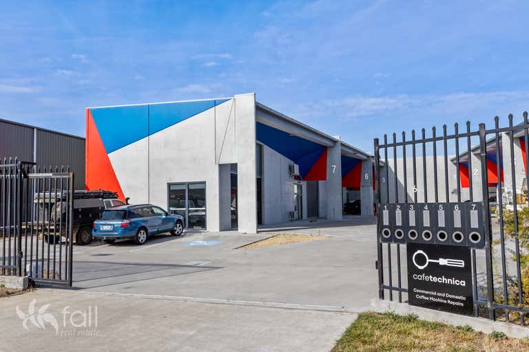 7/6 Kyeema Place Cambridge TAS 7170 - Image 1