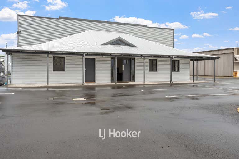 12 Kershaw Street Busselton WA 6280 - Image 2