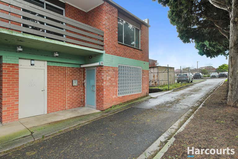 Room 1, 3/9 Napier Street Warragul VIC 3820 - Image 2