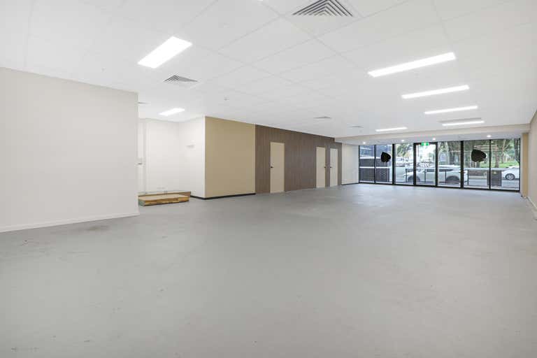 2/35 Crown Street Wollongong NSW 2500 - Image 3