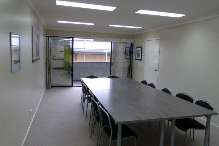 Level 1, Unit 8, 86 City Road Beenleigh QLD 4207 - Image 4
