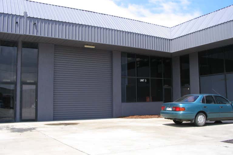 2/40 Barrie Road Tullamarine VIC 3043 - Image 1