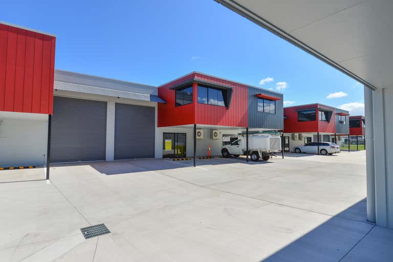 Unit 2/39 Dacmar Road Coolum Beach QLD 4573 - Image 2