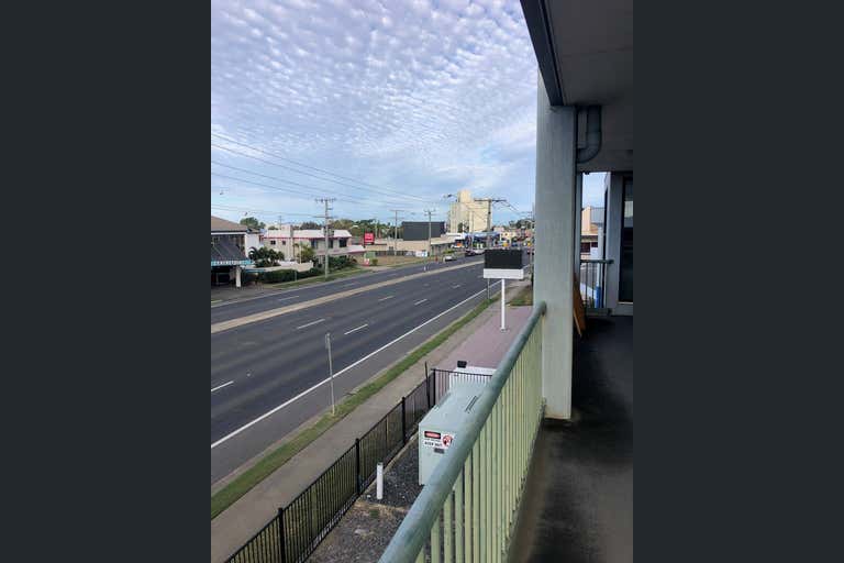 4a/138 George Street Rockhampton City QLD 4700 - Image 3