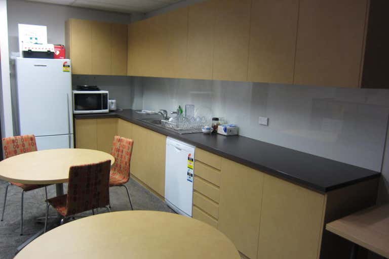 Novell House, Suite 03 Level 5, 71 Northbourne Avenue City ACT 2601 - Image 4