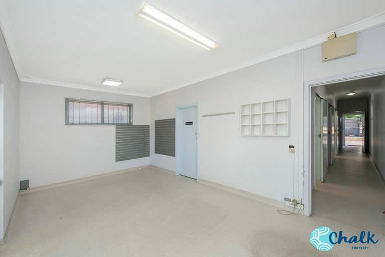 88 Parkin St Rockingham WA 6168 - Image 4