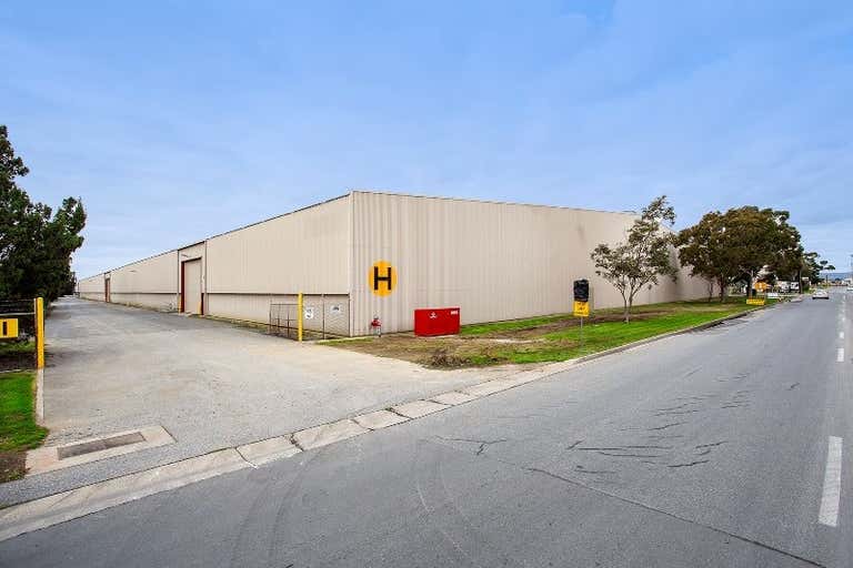 Port Adelaide Distribution Centre, Building H, 25-91 Bedford Street Gillman SA 5013 - Image 4