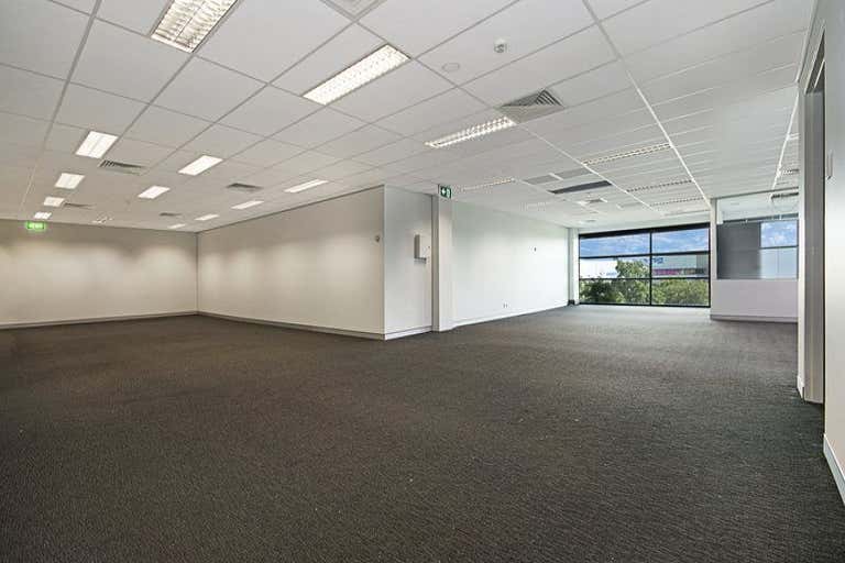 Regatta Corporate, 3C/2 Innovation Parkway Birtinya QLD 4575 - Image 4