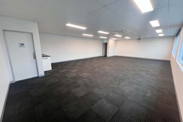 office 11, 463A Somerville Road Brooklyn VIC 3012 - Image 1