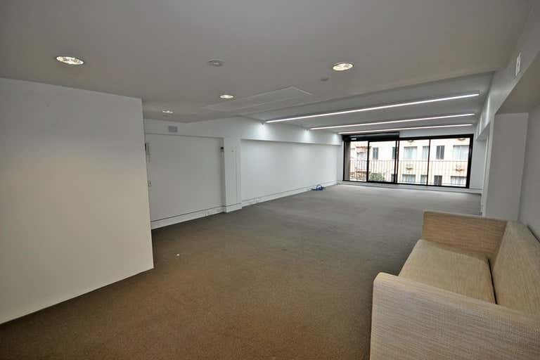 102/46 Macleay street Potts Point NSW 2011 - Image 2