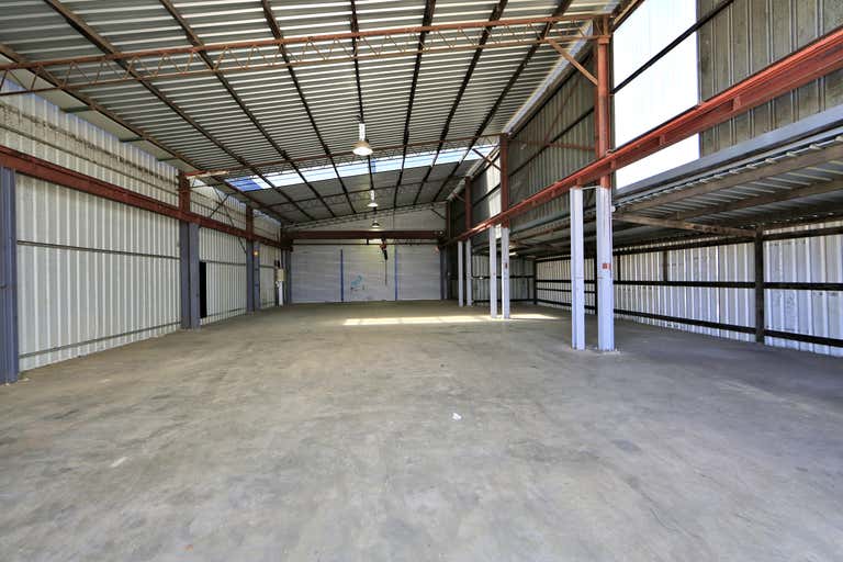 Shed 3a / 8 Melvin Street Norville QLD 4670 - Image 2