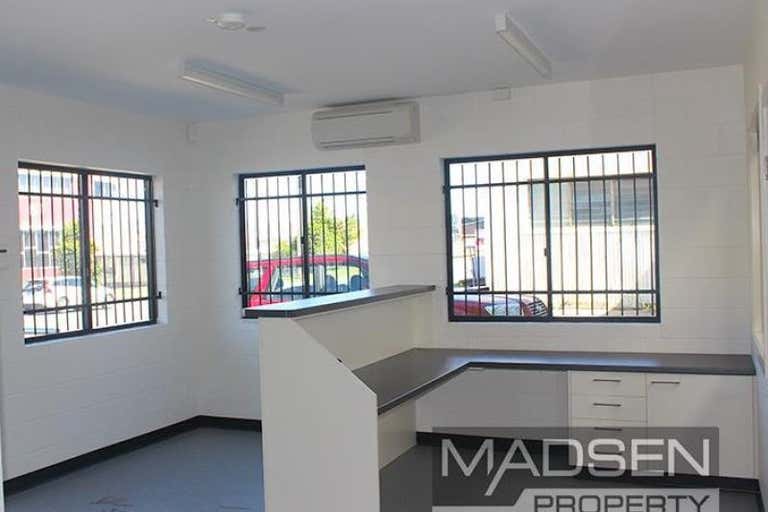 94 Musgrave Road Coopers Plains QLD 4108 - Image 3