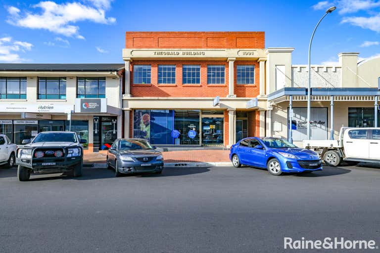 209 Howick Street Bathurst NSW 2795 - Image 1