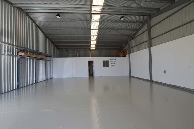 Unit 1 / 15 Shearer Drive Seaford SA 5169 - Image 3