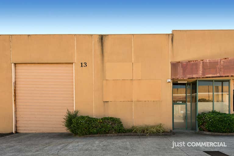 13/136 Cochranes Road Moorabbin VIC 3189 - Image 2