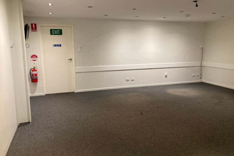 1/16 Lear Jet Drive Caboolture QLD 4510 - Image 4