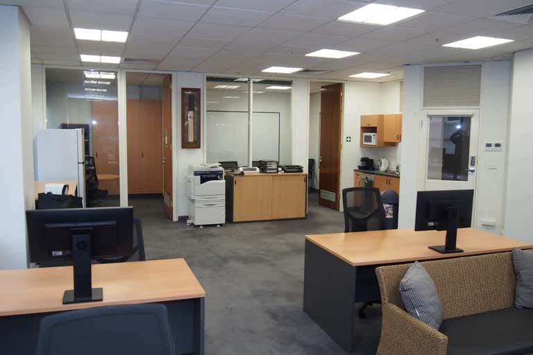 Royal Domain Corporate Centre, Suite 115 & 116, 370 St Kilda Rd Melbourne VIC 3004 - Image 4