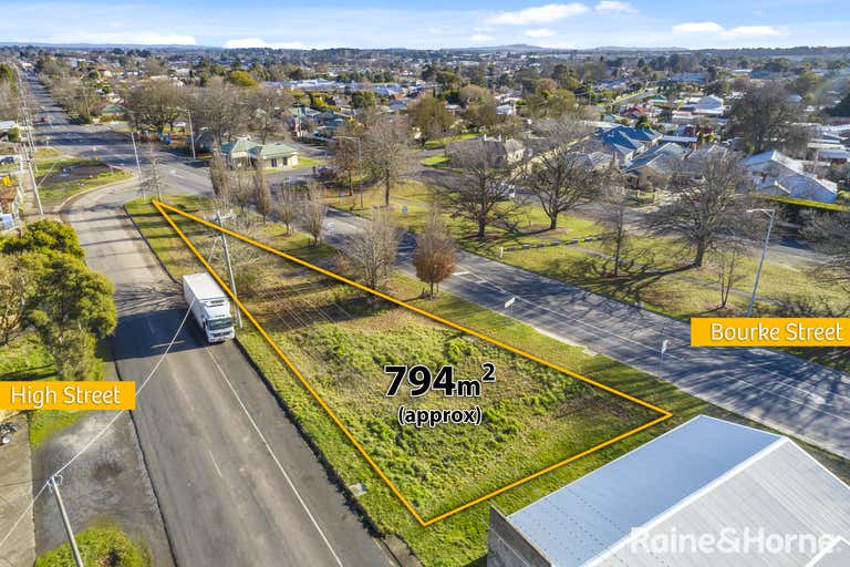 135-137 High Street Kyneton VIC 3444 - Image 4