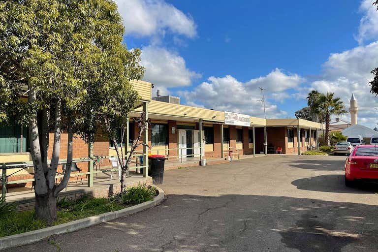 195-205 McLennan.. Street Mooroopna VIC 3629 - Image 3