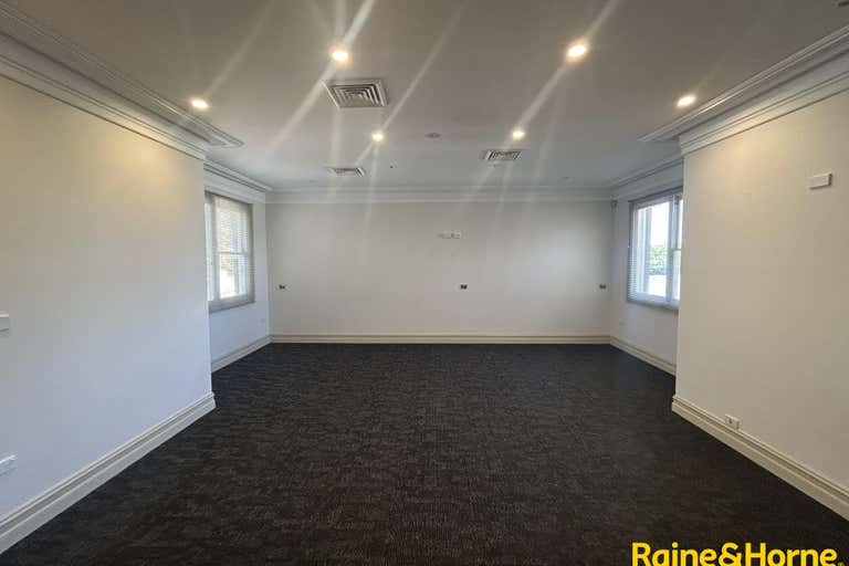 Suite 1C, 1-9 Iolanthe  Street Campbelltown NSW 2560 - Image 3