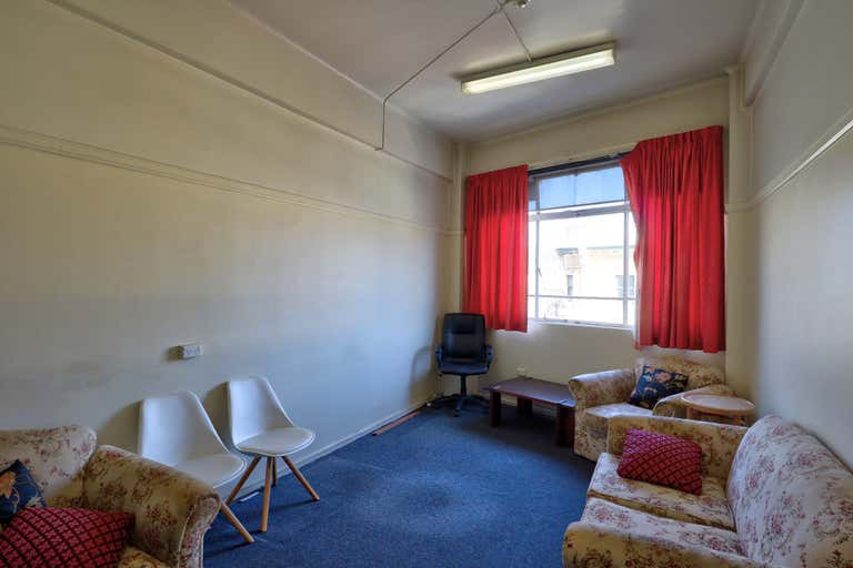 Level 2 Room 17, 52 Brisbane Street Launceston TAS 7250 - Image 1