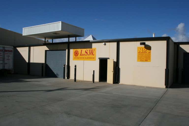 Orange Homemakers Centre, Shop 2, 1 Mitchell Highway Orange NSW 2800 - Image 3