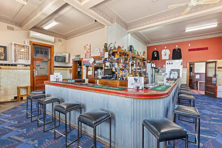 Rusty Horse Hotel, 27 Railway Street Bribbaree NSW 2594 - Image 4